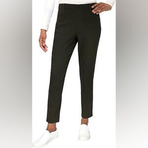 Mario Serrani Women's Dark Olive Cropped Pants